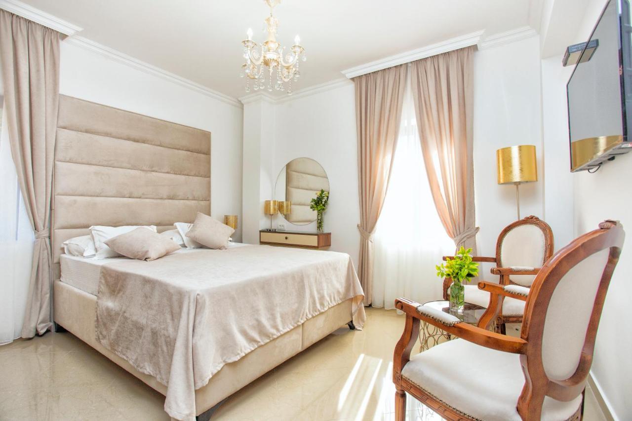 Hotel Admiral Пераст Екстериор снимка